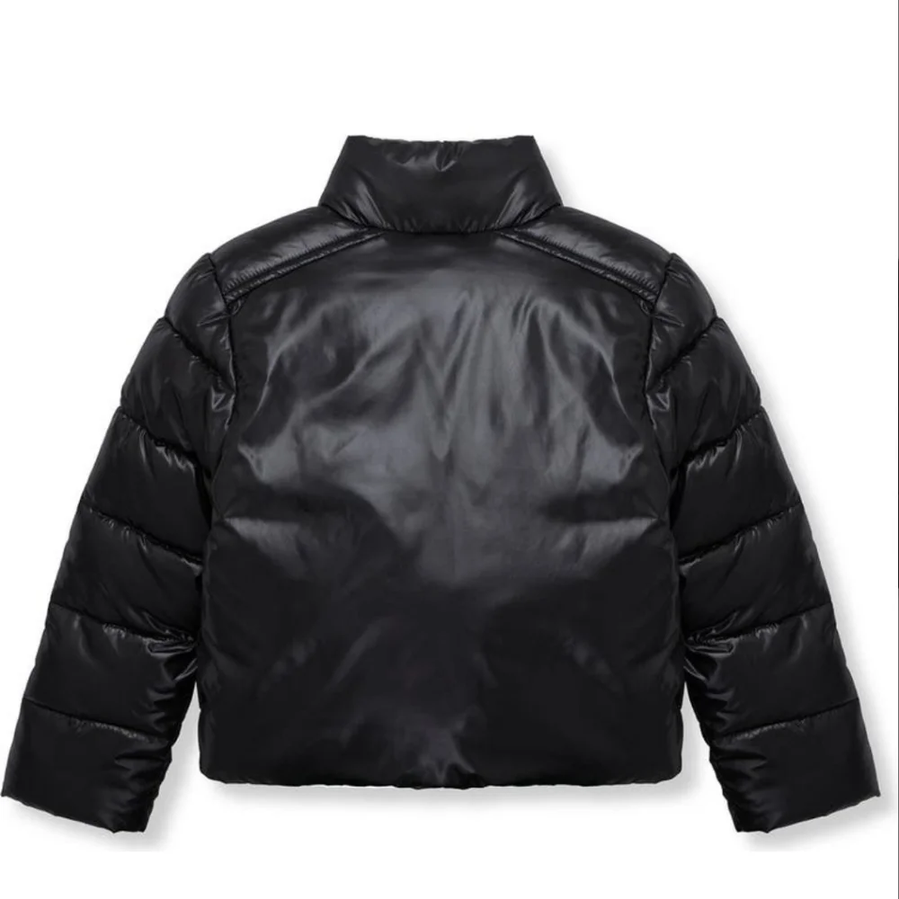 Peek new puffer